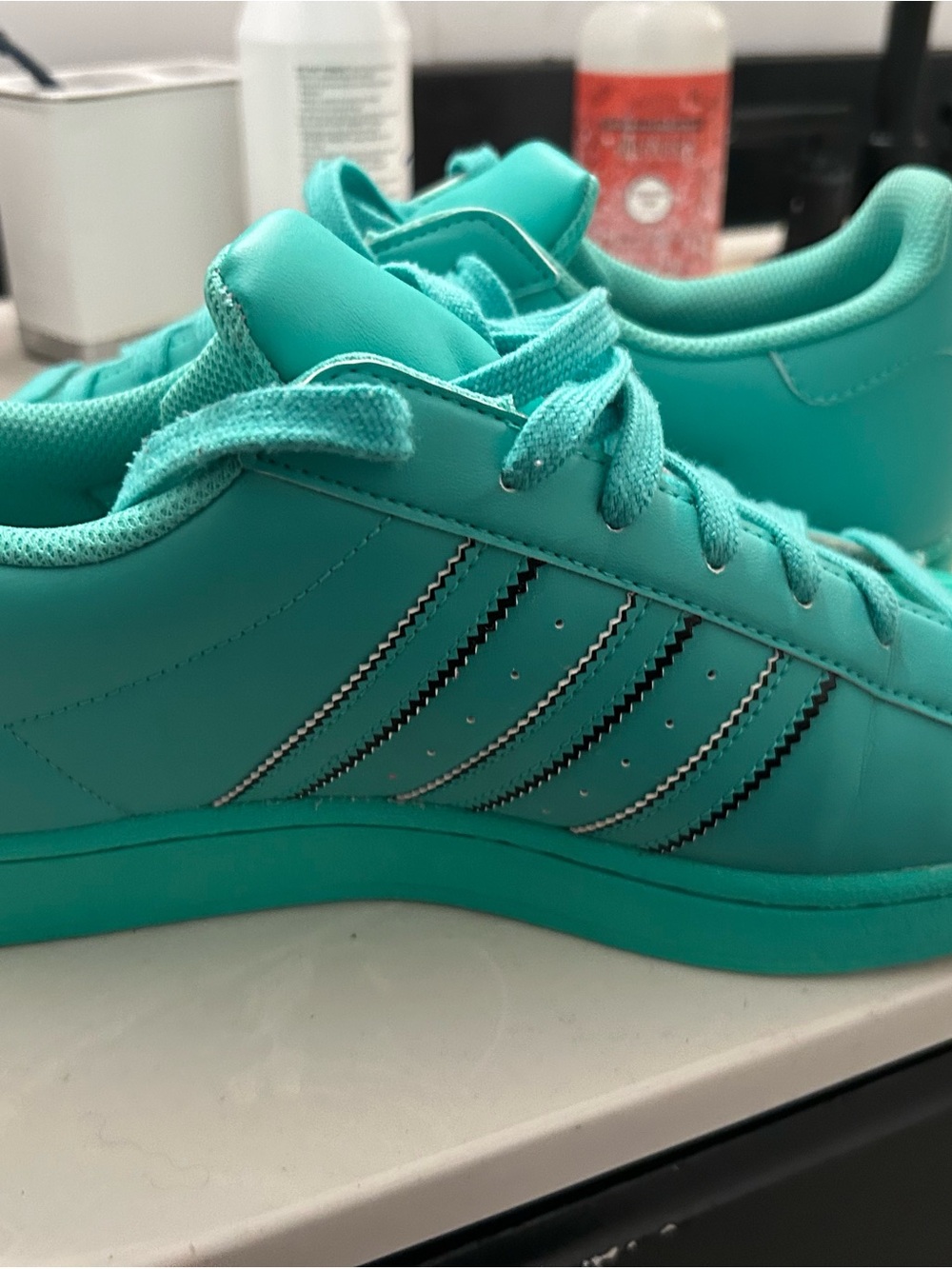 adidas superstar men’s shoes - Picture 4 of 8